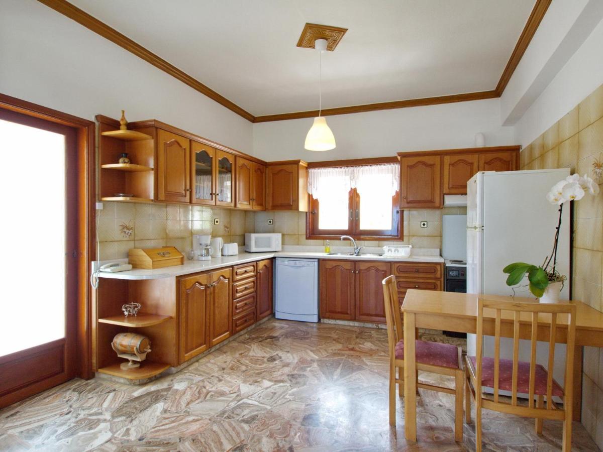 Rouladina Apartments Stalos Bagian luar foto
