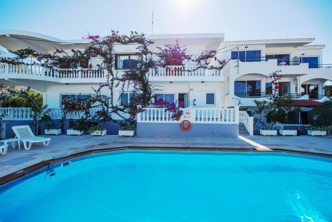 Rouladina Apartments Stalos Bagian luar foto