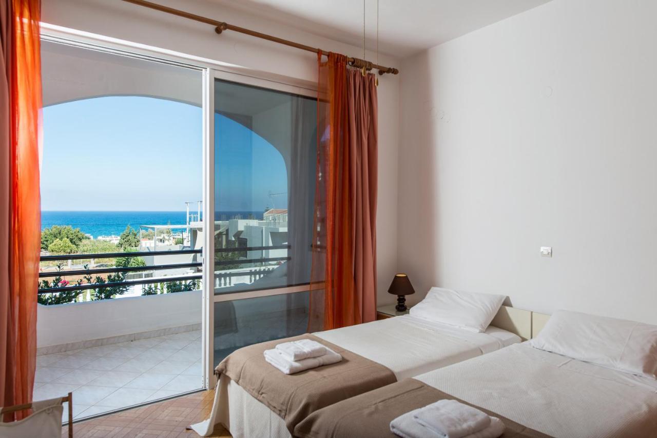 Rouladina Apartments Stalos Bagian luar foto