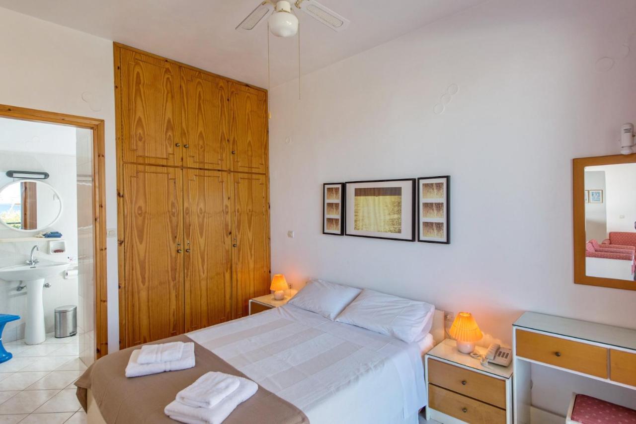 Rouladina Apartments Stalos Bagian luar foto