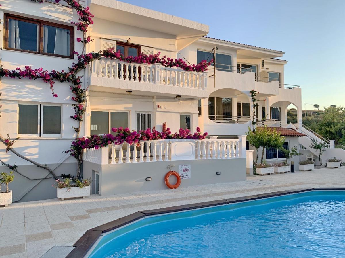 Rouladina Apartments Stalos Bagian luar foto