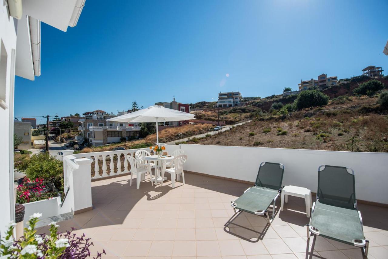 Rouladina Apartments Stalos Bagian luar foto